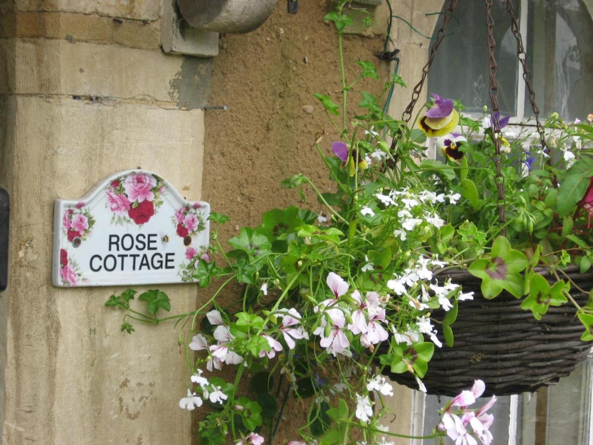 Rose CottageShipton Moyne エクステリア 写真